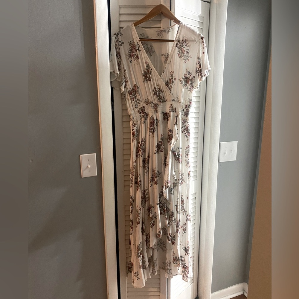 White Floral High Low Dress, L/XL